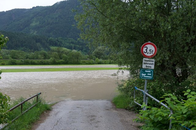 Impression von der Überschwemmung (Foto: Schranzhofer).