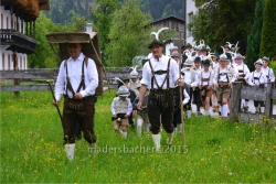 Radfelder Grasausläuter unterwegs