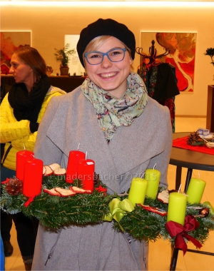 Erster Weihnachtsbasar im neuen Alten- und Pflegeheim „mitanond“ in Kundl