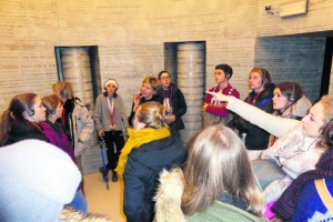 Auch der Besuch des Oskar Schindler Museums ging den Jugendlichen nahe.