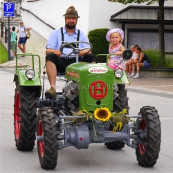 Kundler Ortsbauerobmann Markus UNTERRAINER unterwegs auf Lindner