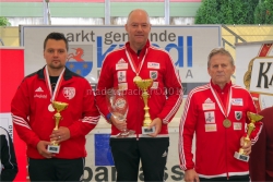 Martin Müller ESV Fritzens (2), Landesmeister Georg Stöckl EV Angerberg (1), Michael Ederegger EV Angerberg (3)