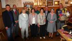 Gratulanten Bgm Anton Hoflacher und BH Dr. Christian Bidner, GOLDENE für: Erika und Herbert Loos, Laura und Wilhelm Eder, Marianne und Herbert Pfurtscheller, Maria und Karl Hofbauer