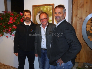 Dr. Thomas Bertagnolli, Simon Moser „Krapf“, Ortsbauernobmann Klaus Loinger
