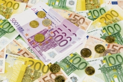 Ende 2016 hatte das EURO-System 1.130 Milliarden EURO herausgegeben.