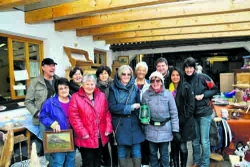 Organisatoren Dietmar und Luise Mück mit den Helferinnen Anni Schweinberger, Hildegard Flöck, Walburg Brunner, Hermi Rieberer, Christl Gasser und Daniela Kattey. Mit dabei: Elisabeth König (Mutter) und Bruder Paul König mit Frau.