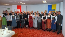 Jubiläumsgäste: Monika Sappl, Bgm Bernhard Zisterer, Martha und Walter Einberger, Erna und Richard Fleissner, Eleonore und Vinzenz Adamer, Aloisia und Dietmar Mück, Katharina und Johann Lenk, Maria Und Jörg Tanzer, Pauline und Hubert Madersbacher, Elisabeth und Alois Zeindl, Margareta und Johann Hintner, Anna und Siegfried Innerbichler, Paula und Johann Jaud, BH Dr. Christoph Platzgummer