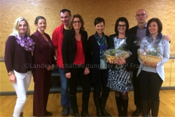 Michaela Wolf und Manuela Mayer (Kundler Frauen), Dipl. Soz. Päd. Johannes Fontana (Tiroler Soziale Dienste), Helene Astner (Listenführerin Kundler Frauen), GR Martina Lichtmannegger (Breitenbach), NR Elisabeth Pfurtscheller (ÖVP), Ronald und Martina Hrnecek (Firma Hochfilzer)