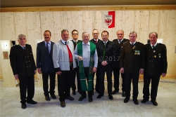 OSM Erich Oberauer, Vize-Bgm Georg Haaser, BM DI Andrä Rupprechter, Bat-Kdt-Stv Manfred Schachner, Pater Josef Angerer, LSM Friedl Anrain, Bgm Hannes Neuhauser, Hptm Johannes Ampferer, Bez-OSM Walter Patka, 1.SM Peter Lanzinger