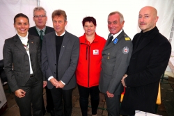 LA Dr. Bettina Ellinger, Bgm Manfred Stöger, Dekan Franz Auer, Leiterin der Tafel-Kramsach Sigrid Klingler, Bezirksstellenleiter Dr. Heinrich Scherfler, Evangelischer Pfarrer aus Kufstein Mag. Dr. Robert Jonischkeit