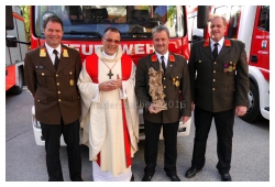 BFK Hannes Mayer, Feuerwehrkurat Pfarrer Mag. Dieter Reutershahn, Kdt Peter Winkler SF-Rattenberg, Kdt Hans-Peter Ostermann FF-Radfeld